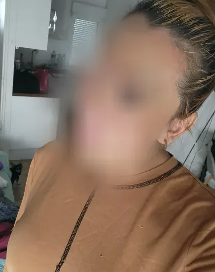 Anne, 36