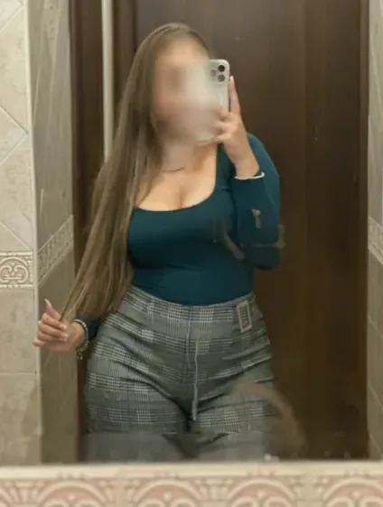 Britt, 24