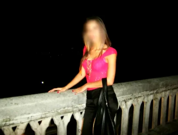 Chaima, 33