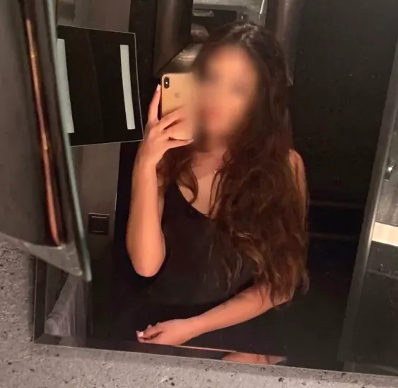 Guusje, 24