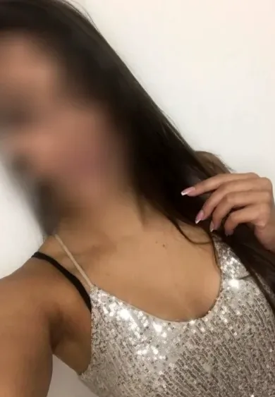 Marlies, 24