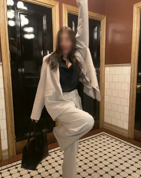 Merve, 29