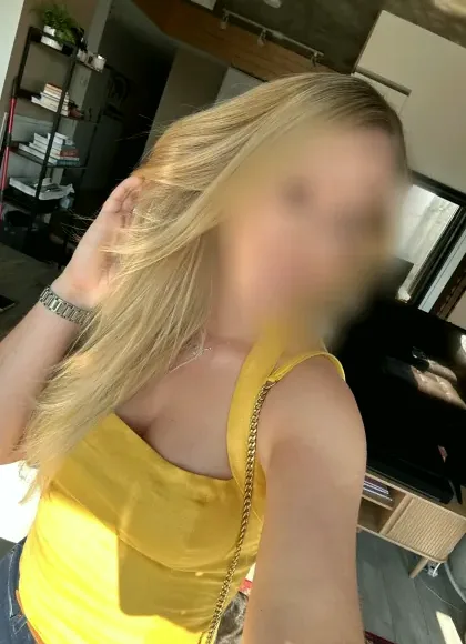 Priscilla, 37
