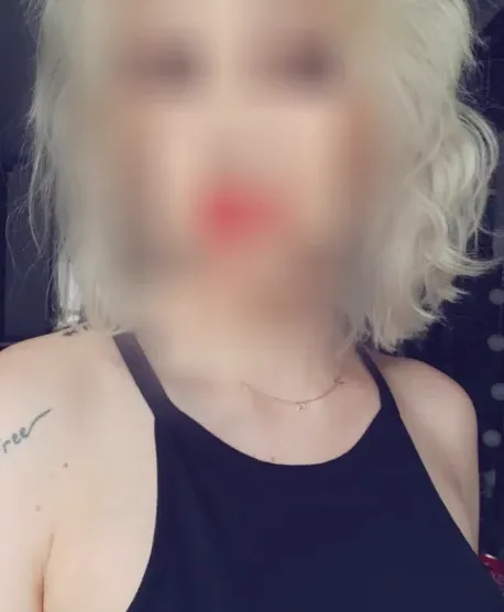 Sofia, 37