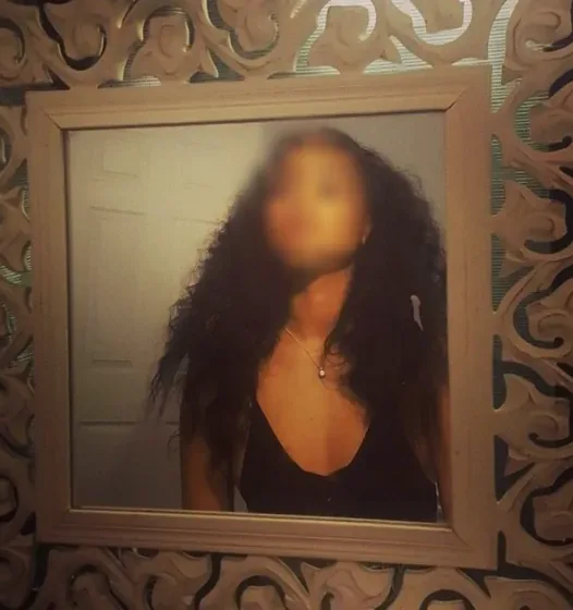 Sofia, 30